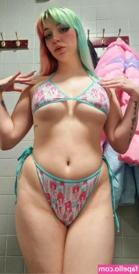 Dangerous Dolly [ dangerous-dolly ] - I Think We Should Have One Day A Week Where We Play In Bed All Day..