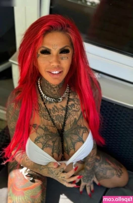 Catherine Teufelsweib [ catherine-teufelsweib ] - 𝘿𝙞𝙧𝙩𝙮 𝙬𝙚𝙩 𝙖𝙣𝙙 𝙧𝙚𝙖𝙙𝙮