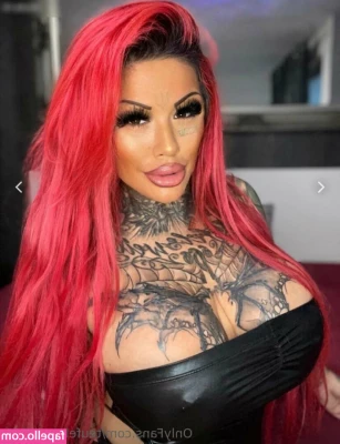 Catherine Teufelsweib [ catherine-teufelsweib ] - Mmmm just love to lick my juices from my dildo, such a dirty girl x