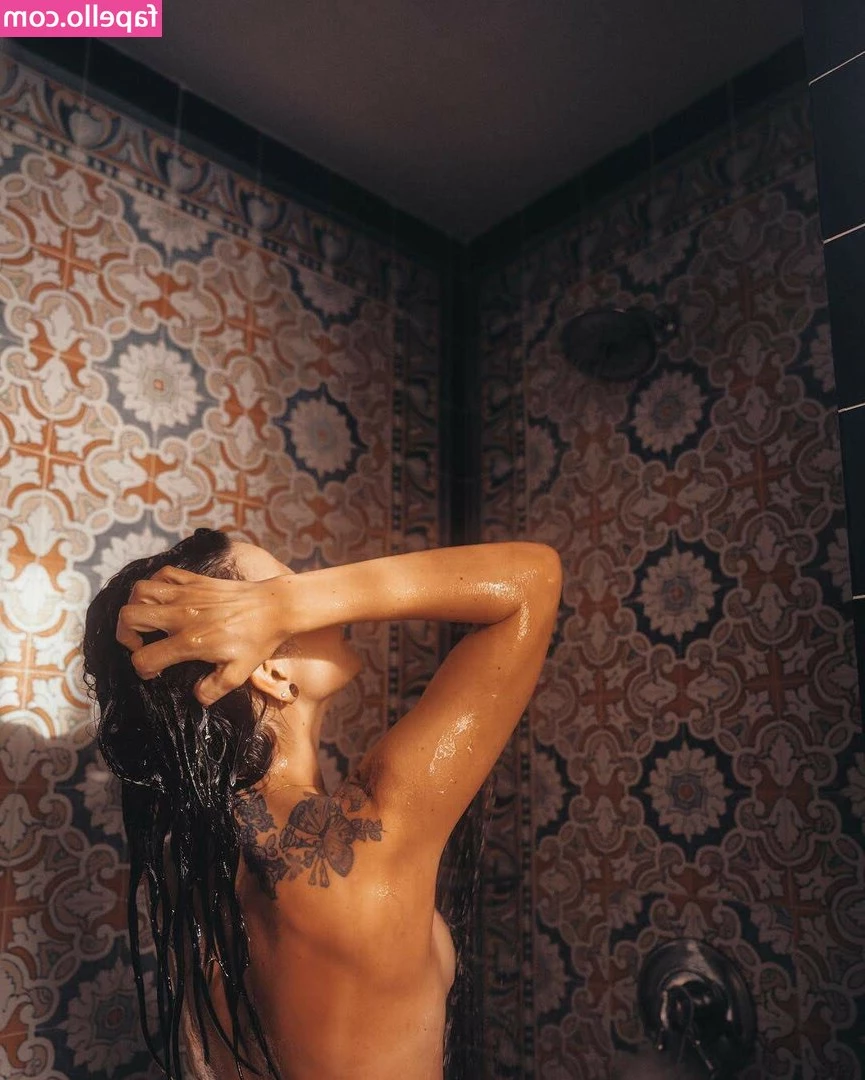 Danielle Noce [ danielle-noce ] - Goodnight :)