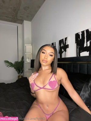 Naturalchina - Are you gonna watch me take this off or are you going to come help me