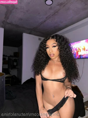 Naturalchina - Happy Fat Ass Friday