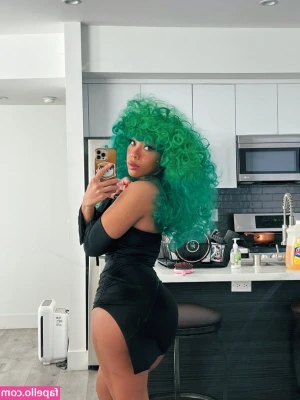 kieraplease - Tan lines are starting to come in! 😎