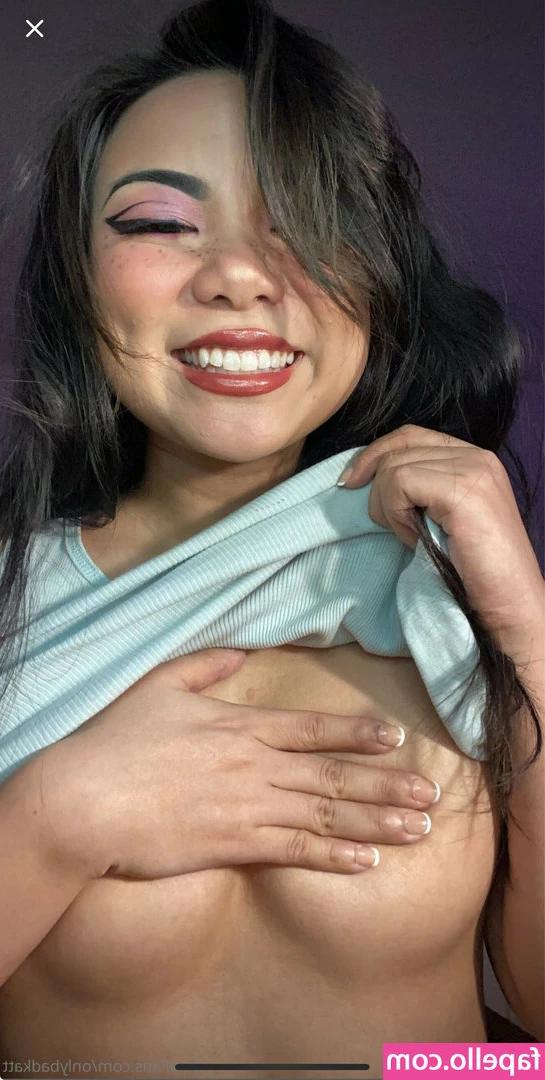 onlybadkatt - Looking for a playmate ? 🐰💕