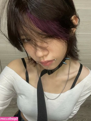 verriswheel - https://onlyfans.com/560021490/fatmilkymommalite
