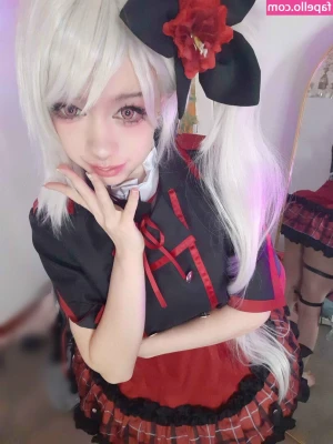 Lunapuna - Do you prefer boobs or bum?🤷🏽‍♀️😈