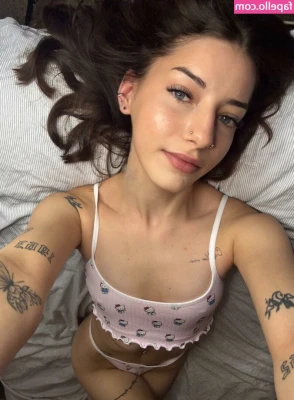shanny420 - Happy Monday lovers! Time to get naughty again 😈