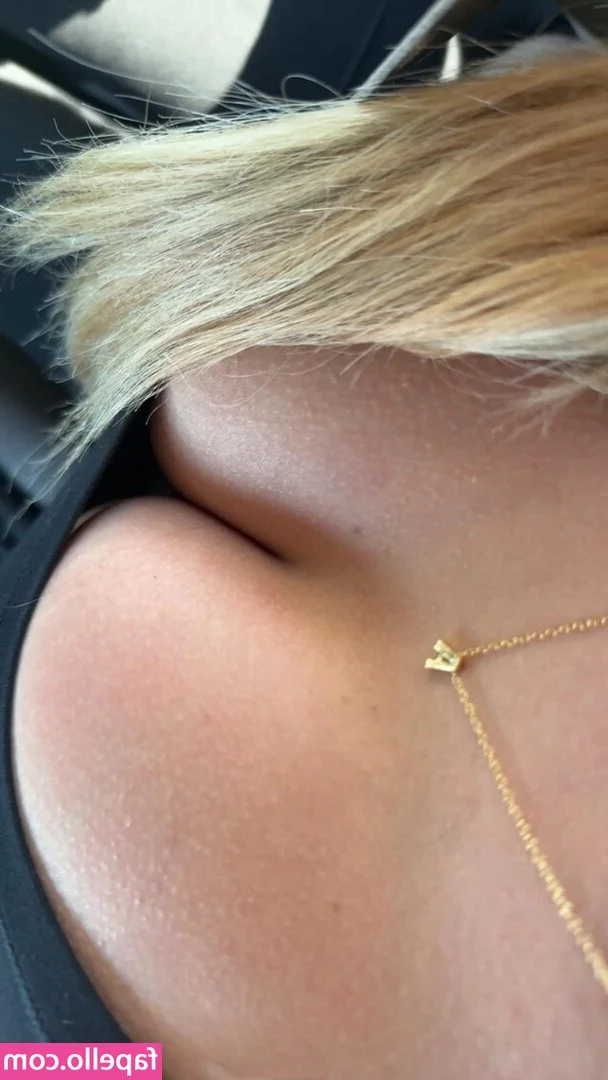 Turtleegirll - Prettiest pussy with the prettiest nails 😍😍 I need someone to