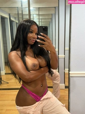 Jasmine Hayes [ jasmine-hayes-1 ] - There is only one answer to that question 🤫