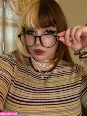 KatTheKunt - Pin me down 🌸💕