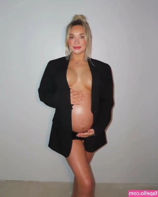Natalie Decker [ natalie-decker ] - Ass so fat