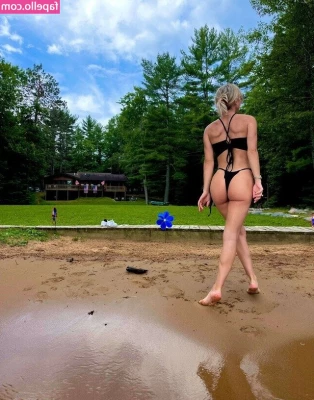 Natalie Decker [ natalie-decker ] - Good morning boo  Daddy hopes you all have a good day