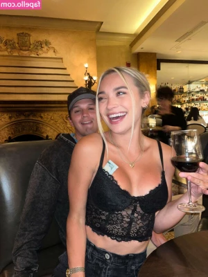 Natalie Decker [ natalie-decker ] - On my way home from my vacation  Can t wait to go home and sleep