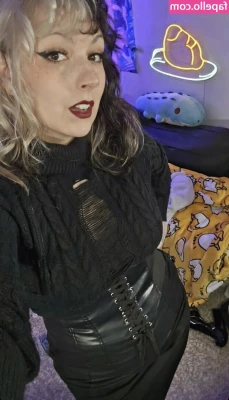 Helloneptune - your POV before i smother you with my 🍑🍑🍑