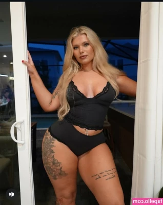 kenzieclarksxo [ kenzieclarksxo-1 ] - My ass is Ready right now lest go 🥵🔥🔥🔥🔥