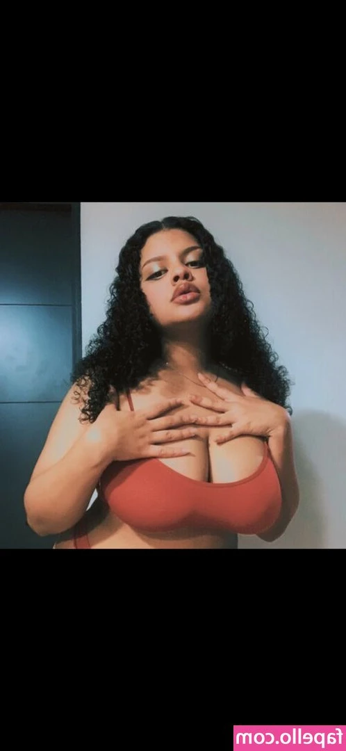dianamarquez2.0 [ dianamarquez2-0 ] - just got done having friends over! Did a collab too hehe, so now back