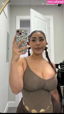 itssarapr - Flashback part 3 Watch me play with my pussy and give some teases