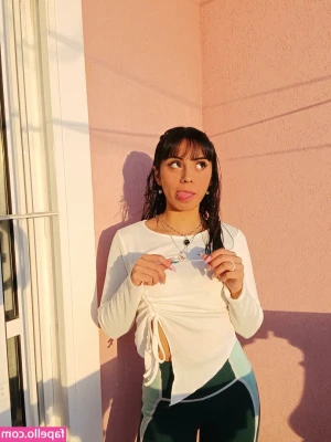 sophie.cherry [ sophie-cherry ] - This is how I roll when I do an undies shoot :)