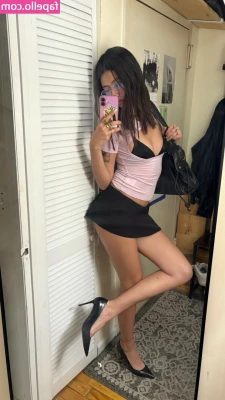 Violet Lane [ violet-lane ] - Favorite hobby: taking dick.