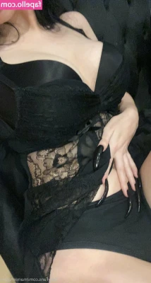 mamiehades [ mamiehades-1 ] - I want to be naughty for you 🔥