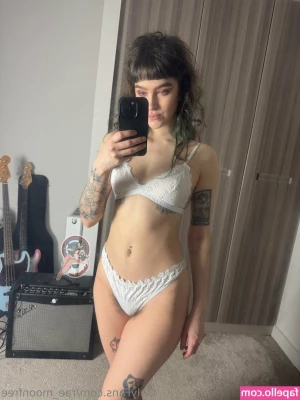 rae_moonfree [ rae-moonfree ] - Presale starts NOW