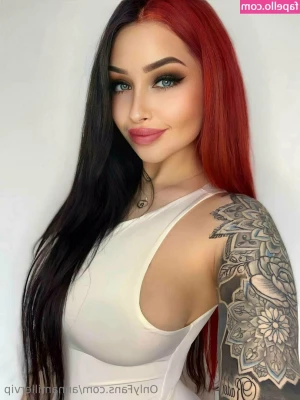 annamillervip - Te quieres sentar ahí
