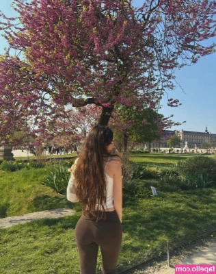 VirtualTorii - What a fabulous location  I felt so sexy and when asked to slowly 