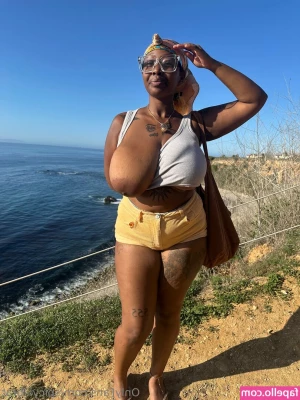Spicylilbrat [ spicylilbrat-2 ] - New VIP pic coming out tomorrow 👀 tip $20 to get my EXCLUSIVE pic
