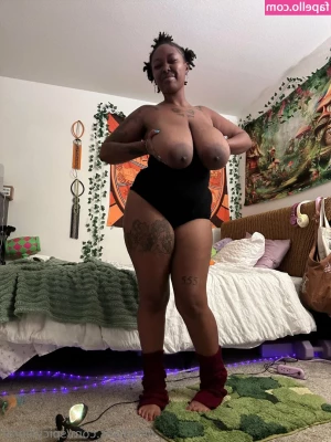 Spicylilbrat [ spicylilbrat-2 ] - I'm going to use your face as my chair🥵💝 Don't you mind?