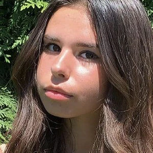 Gabriella Ellysefree
