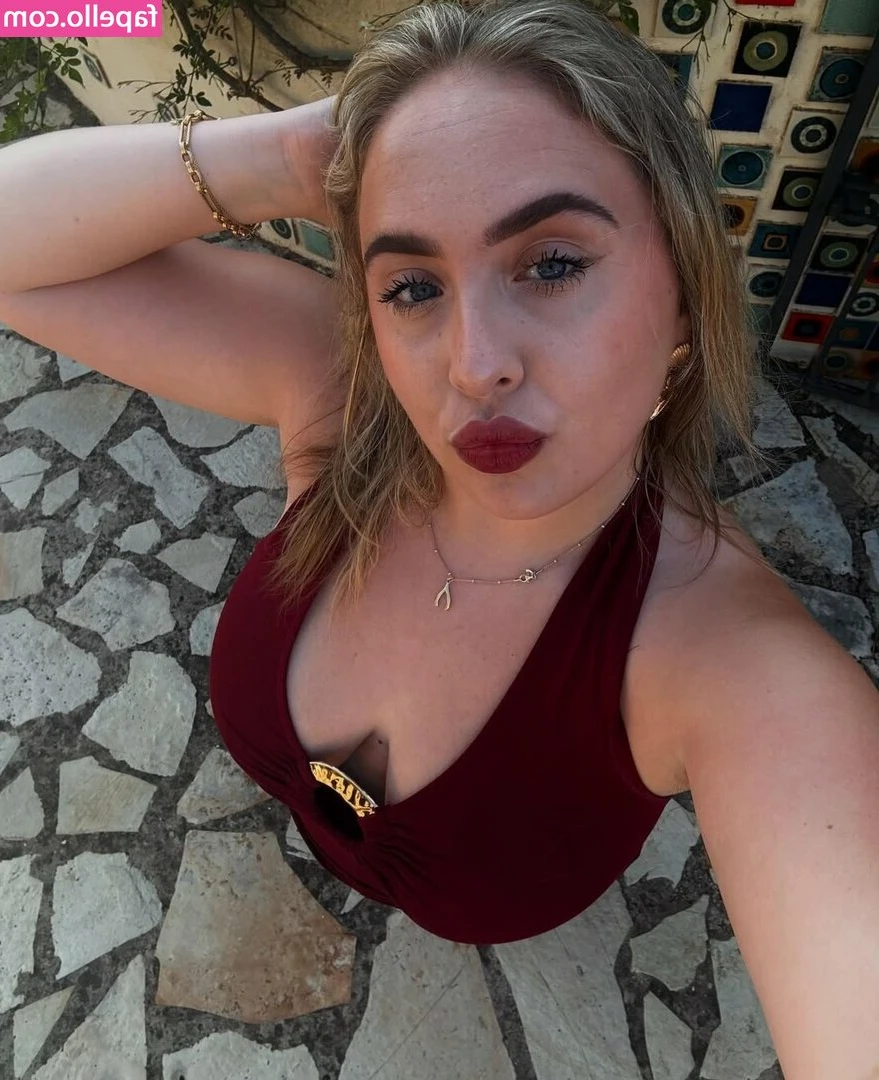 Connie smith [ connie-smith ] - tiddies so angelic