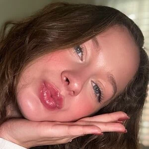 ASMR Marlena
