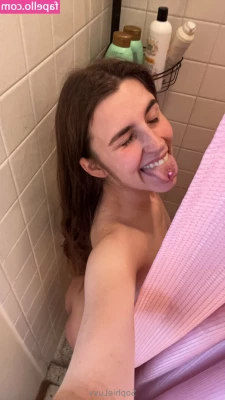 sophieluvv - Sorry I haven t been active lately  I ll be back to posting soon