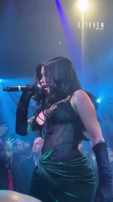 Cardi B [ cardi-b ] - Smash or Pass this Christmas Slut    PrincessZozo  YourXxxmasQueen