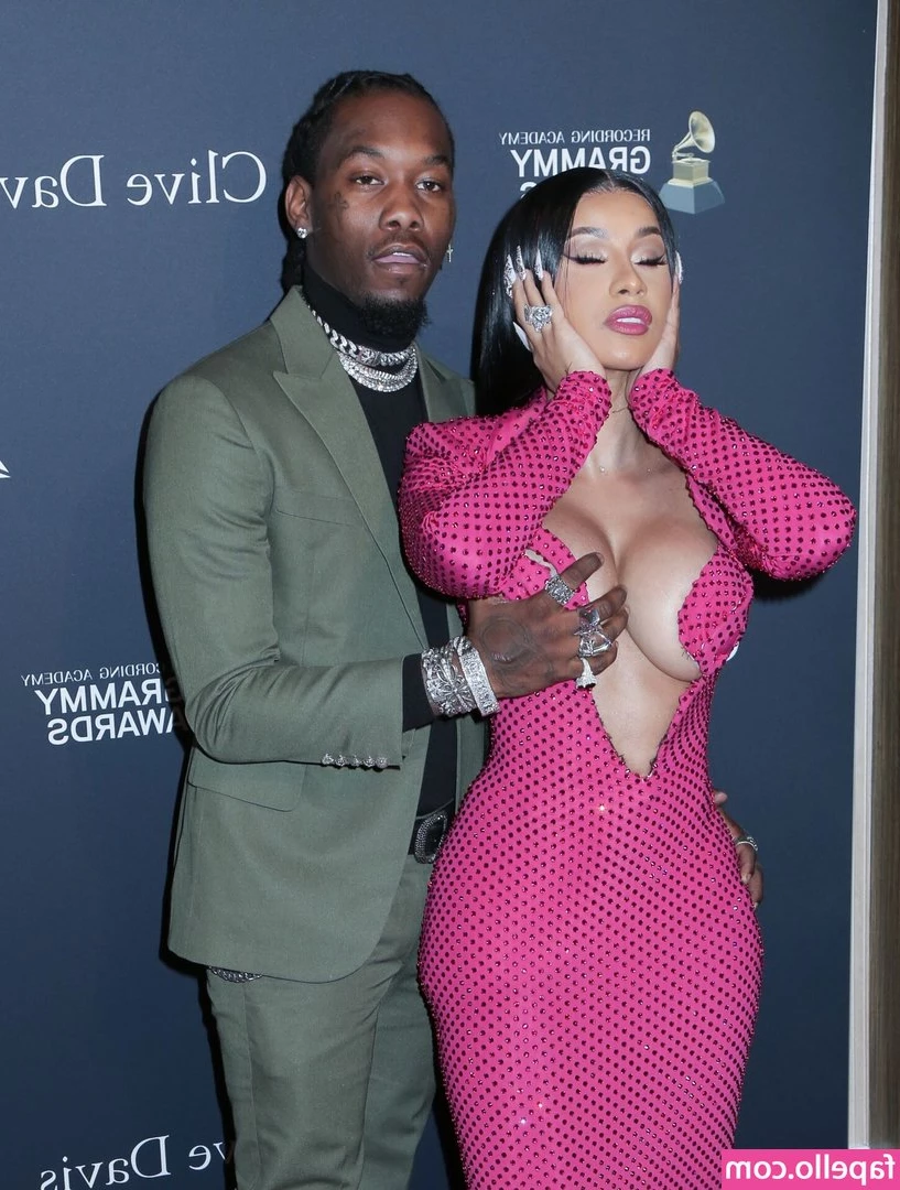 Cardi B [ cardi-b ] - Naked feet with sperms