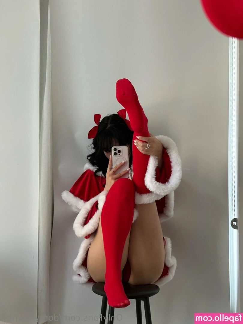 Bbaybeebirkin [ bbaybeebirkin-1 ] - My pussy looks cute spread open