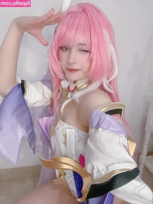 Kumi_tenshi [ kumi-tenshi ] - Oh and from behind 😏 🍑 ✅