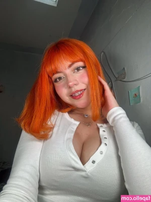 Vaniasse [ vaniasse-10 ] - 🔴 Adult Loaded Question: I love to get to know my fans. Please