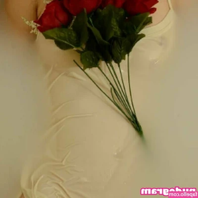 Mia Sanchez [ mia-sanchez ] - Dnes večer sex chat , custom videjká podľa predstáva požiadaviek