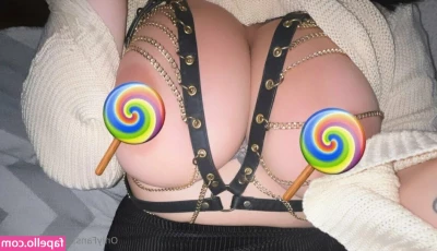 ruzicafree - Want to undress me  Tip  7 to undress me virtually   I ll send you
