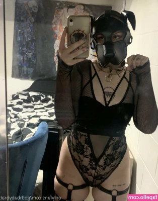 gothbabybrat - สวัสดีวันอังคาร💕