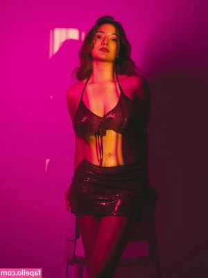 Anita Sapkota [ anita-sapkota ] - @dexxxblue @lilithjaydevip 😉😉