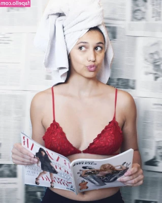 Lucia Romero [ lucia-romero ] - 😇❤️ have a nice day 🥰 I am in playful mood ❤️ let my