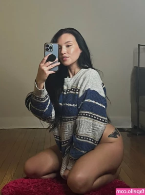 Abbygiirl - Hope your thinking about me right now 😈