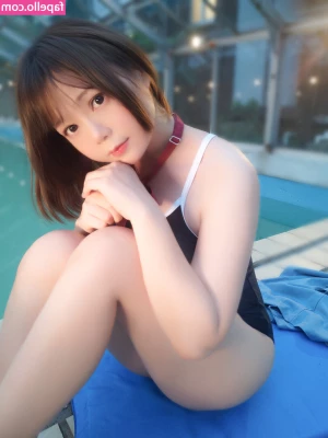 Nikumikyo - Hi loves All Magazines must Go ! I have the Score Cover and 8 Page part 1