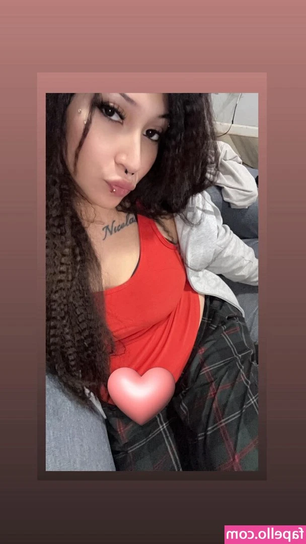 ickynicki956 - Thought I should share 🥰 nice right