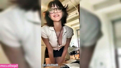 soyjuliareal - What do you think of my look?👄