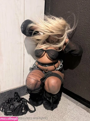 zeniaafterdark - Tip to help me cum...