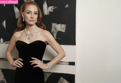 Jessica Chastain [ jessica-chastain ] - 30 secondi  pussy nuda mentre sono in auto