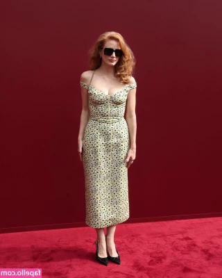 Jessica Chastain [ jessica-chastain ] - LOSER FOR LIFE